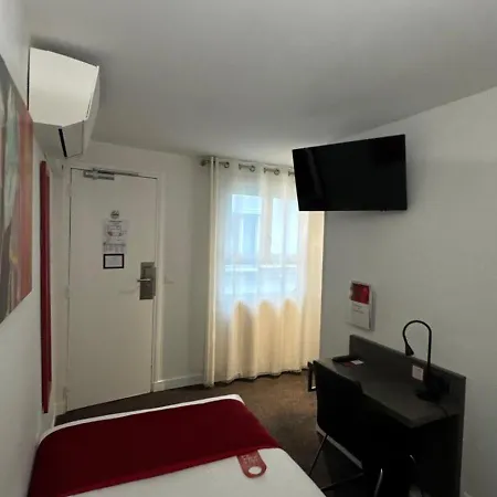 Lecourbe, Tour Eiffel ホテル 3*