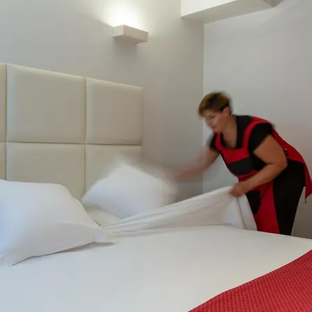 Hotel Lecourbe, Tour Eiffel