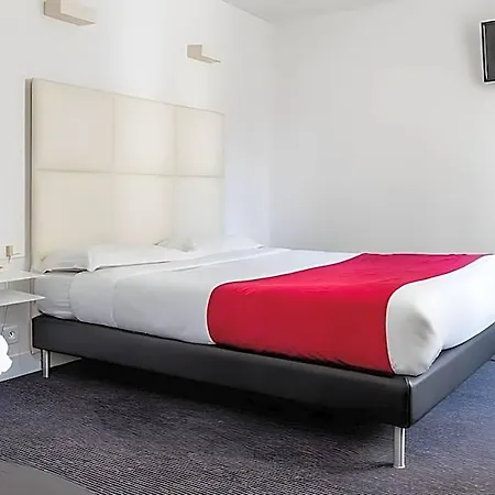 Alfred Lecourbe- Renove Hotel 3*