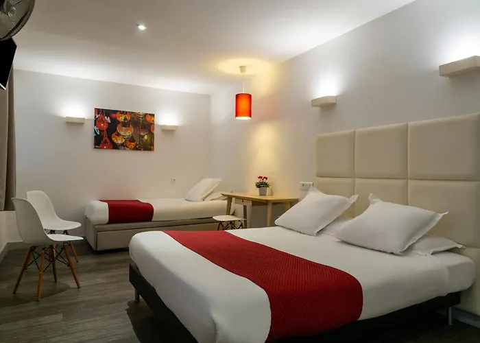 Hotel Lecourbe, Tour Eiffel Parijs