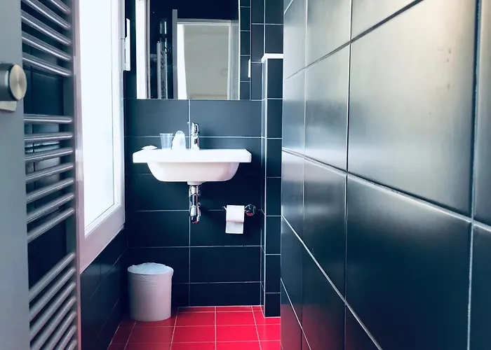 Lecourbe, Tour Eiffel Hotel Parijs