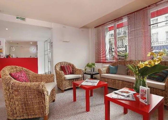 The Originals City, Lecourbe, Tour Eiffel Hotel