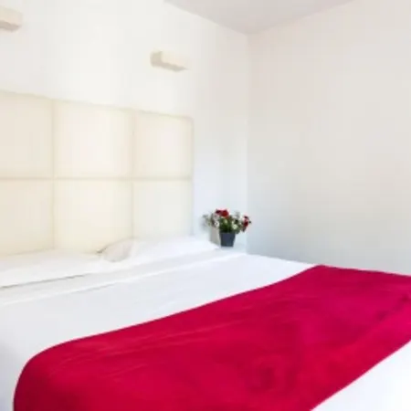 Hotel Lecourbe, Tour Eiffel 3*