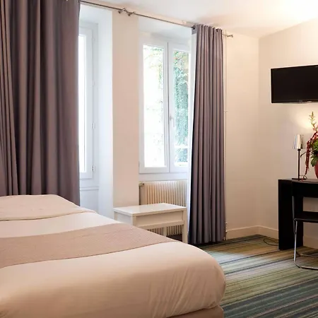 Otel The Originals City, Lecourbe, Tour Eiffel